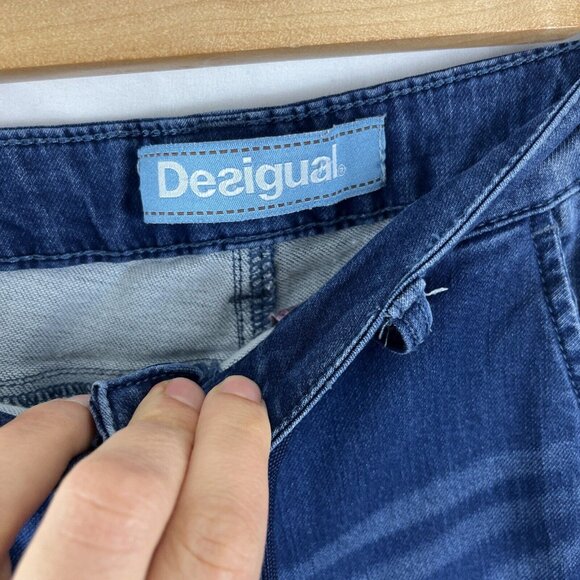 Desigual Denim Joggers Women's Size M Embroidery Girlhoodcore Casual Comfy - Picture 7 of 14